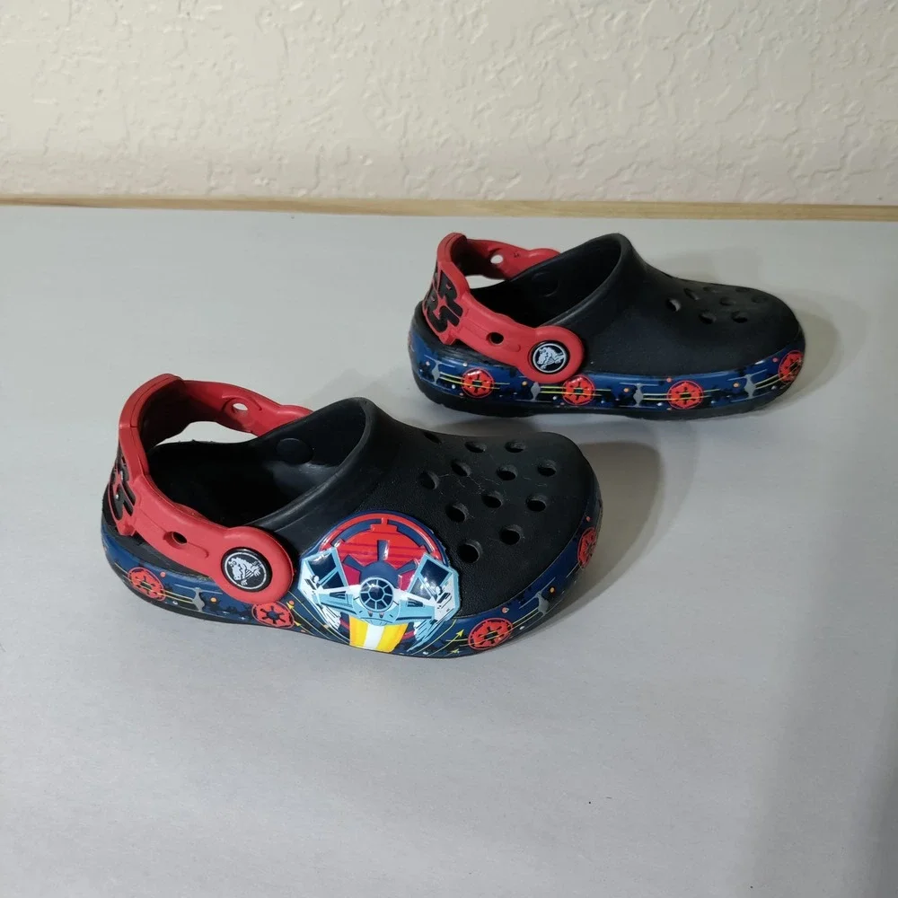 Crocs Kids Star Wars Tie Fighter Clogs Black Red Toddler Size 6 C6 Slip On Shoes